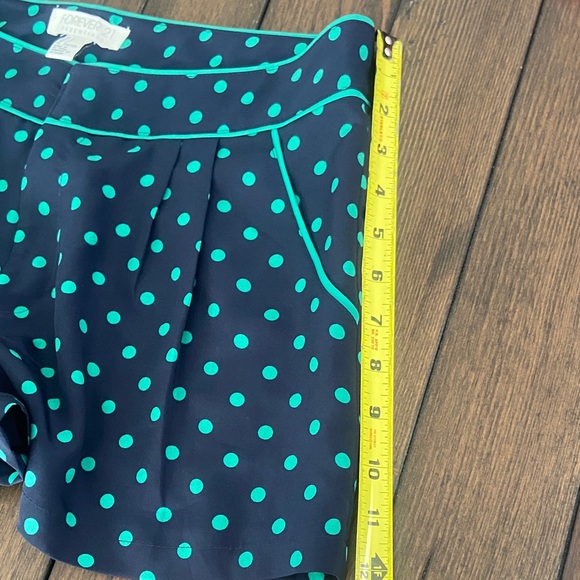 Forever 21 Teal Polka Dot Shorts size-L - Picture 8 of 9